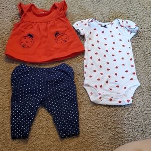Baby clothes - newborn